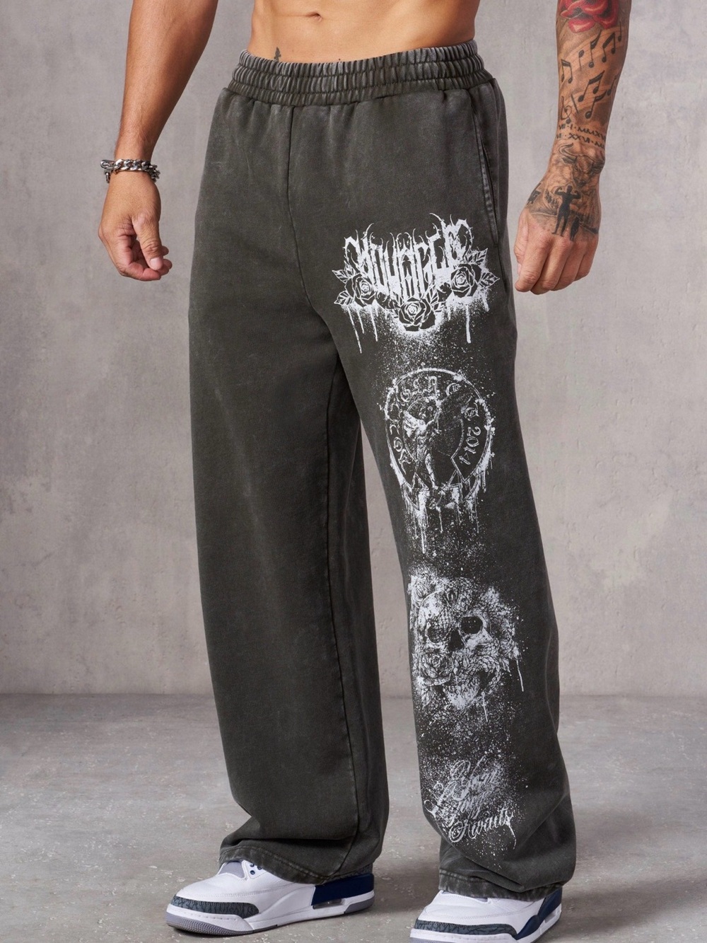 NWT - YoungLA Dynasty Sweats - M
